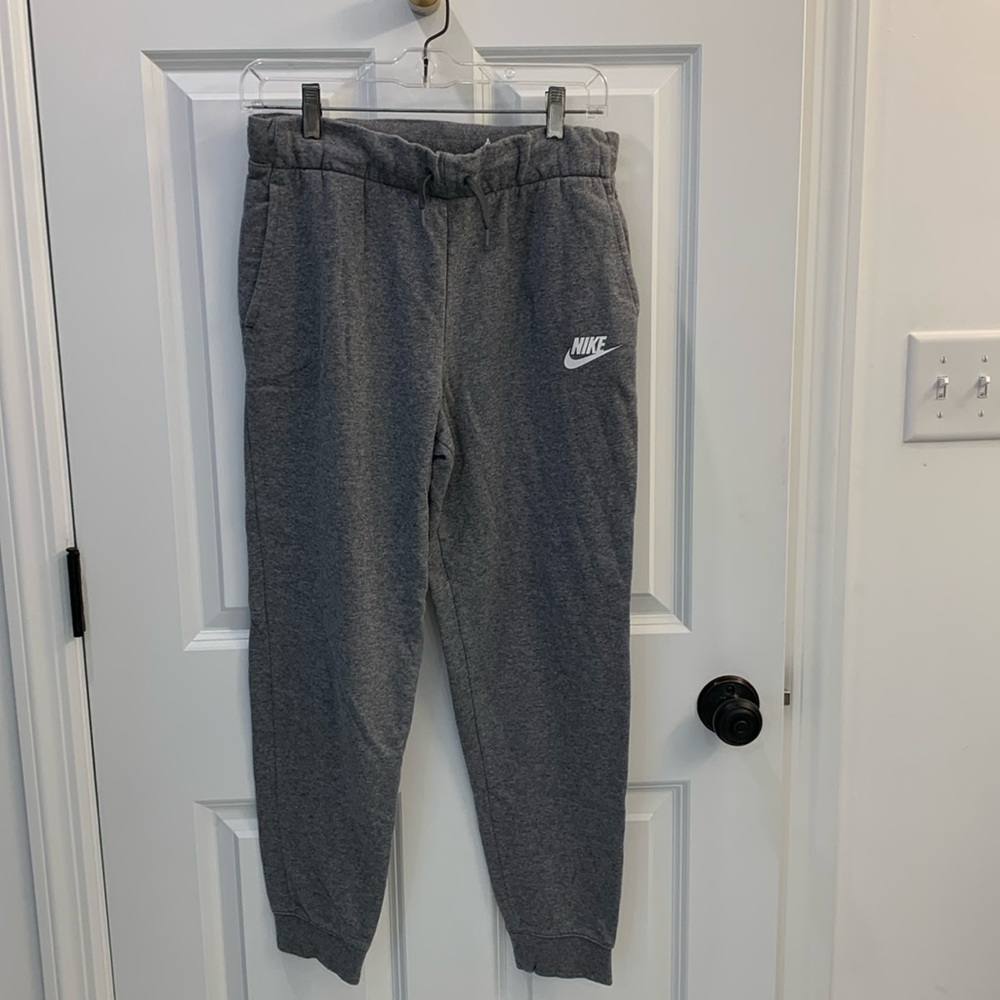 Nike Joggers with adjustable waist size: Youth XL color: grey